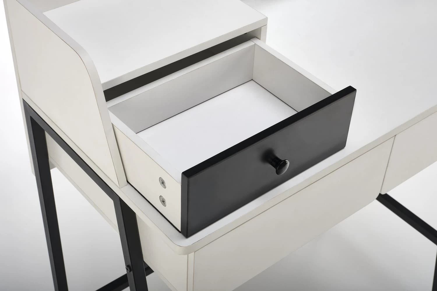 Kosmetinis staliukas AGNES Kosmetiniai staliukai Miegamojo baldai