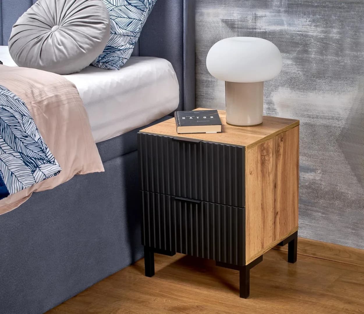 Naktinis staliukas NELA Miegamojo baldai Naktiniai staliukai