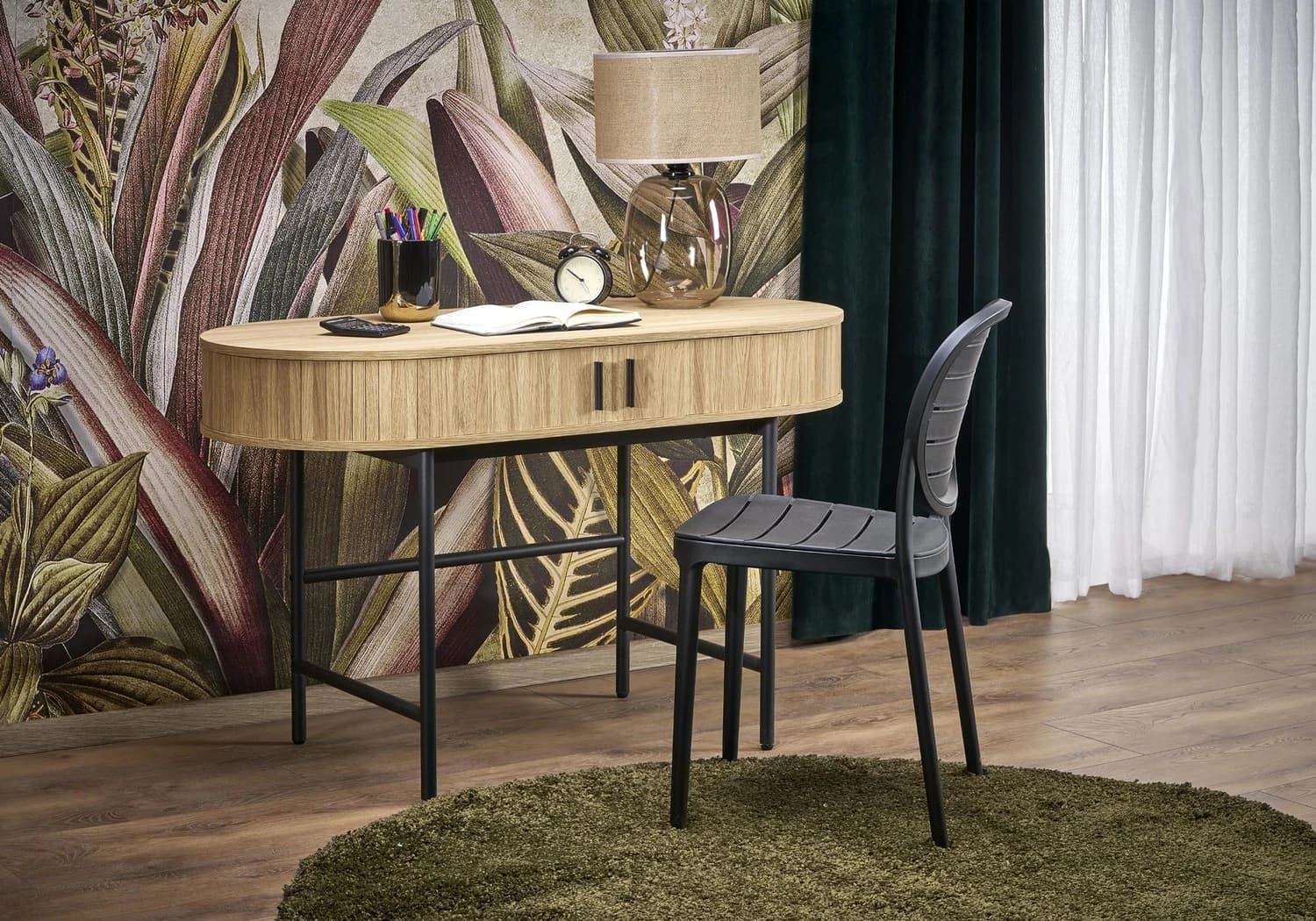 Kosmetinis staliukas B51 Kosmetiniai staliukai Miegamojo baldai